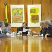 Audiência com o presidente da Câmara, Rodrigo Maia, para entrega da Carta de Prefeitos da 70ª Reunião Geral da FNP