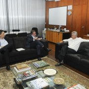 Reunião do prefeito Jonas Donizette com o governador do Distrito Federal, Rodrigo Rollemberg